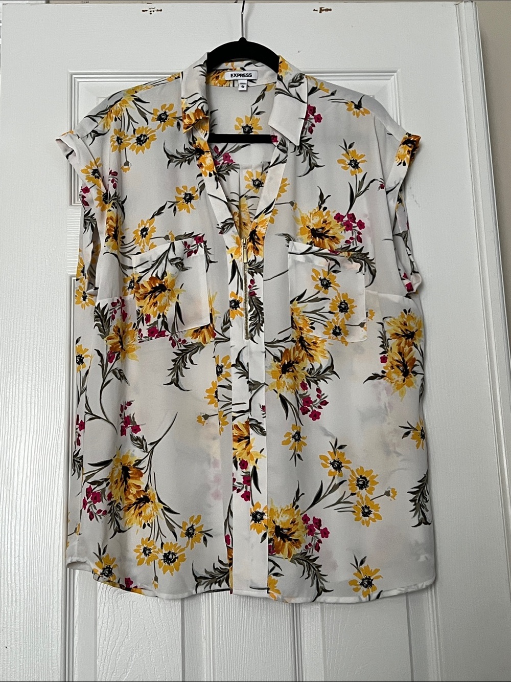 Express Cream Short Sleeve Button-Up Blouse with Yellow Floral Print